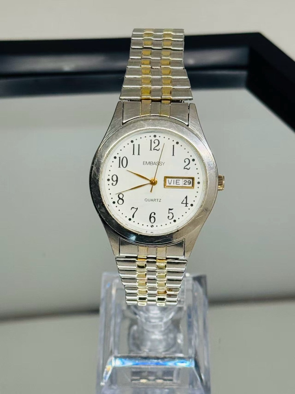 Vintage Embassy Men’s Day Date Quartz Watch White Dial Two Tone New Battery Runs
